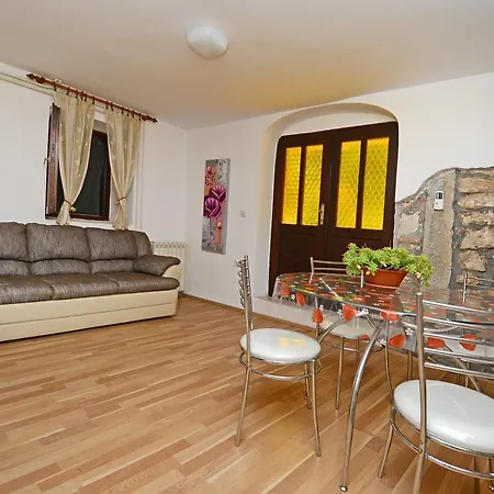 Lanima Villa *